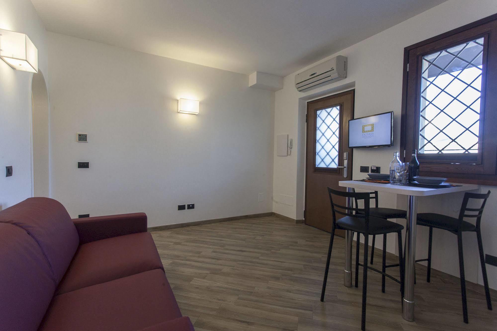 Vila Domus Anagnina Ciampino Exteriér fotografie