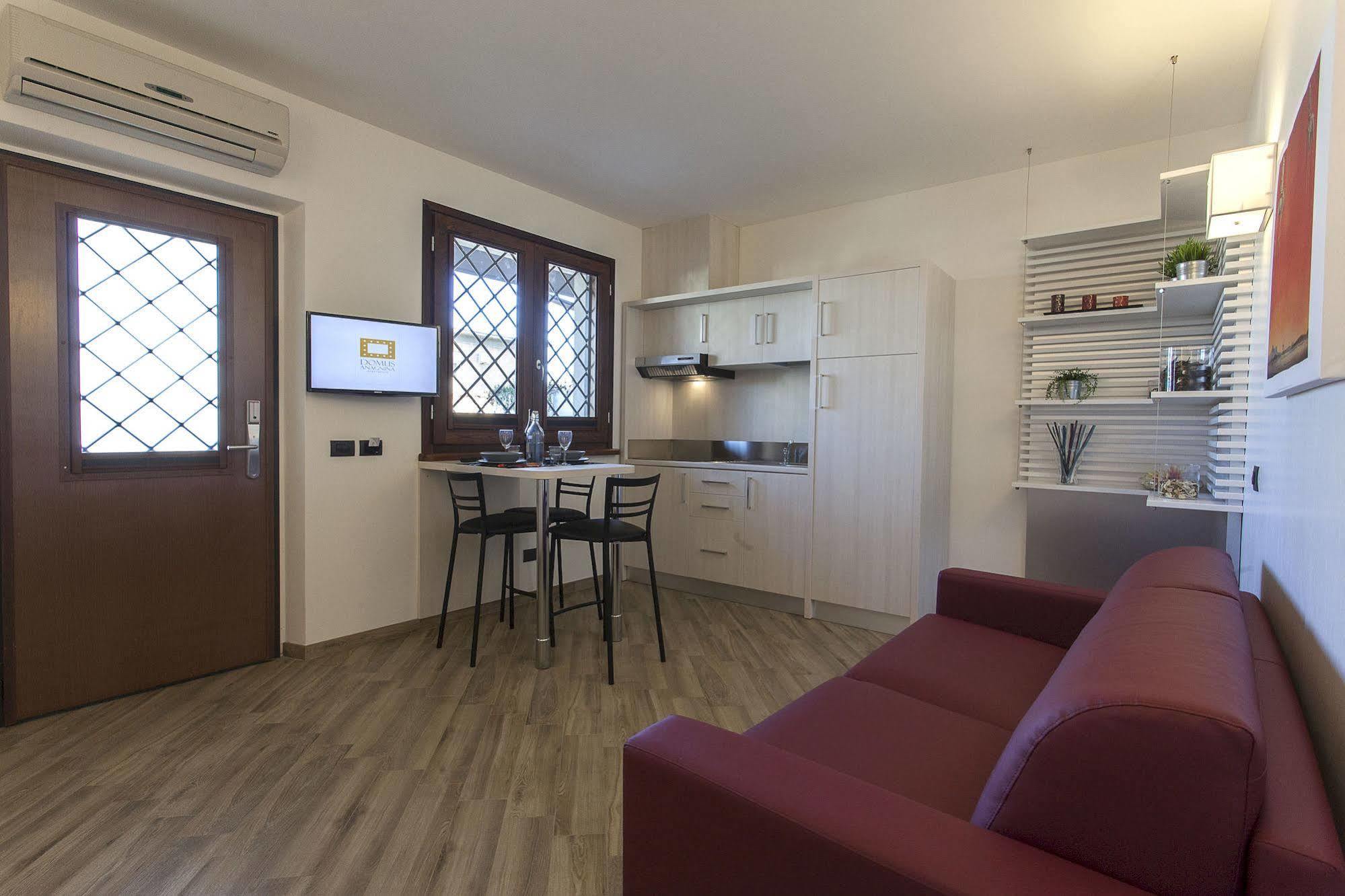 Vila Domus Anagnina Ciampino Exteriér fotografie